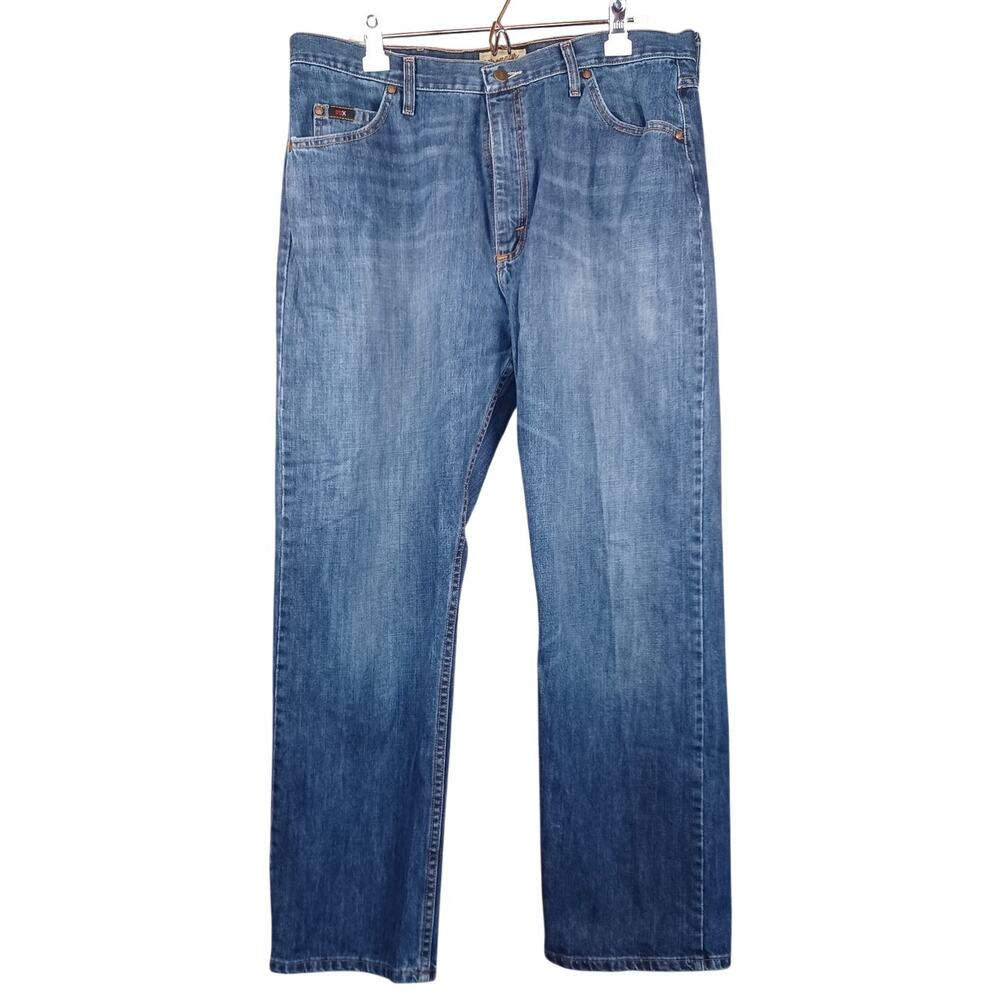 Wrangler 20X 01 Competition Jeans River Wash Relaxed Bootcut Men's 38x32